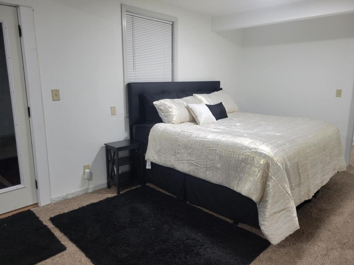 Shared Guest House With Private Rooms Atlanta Exteriör bild