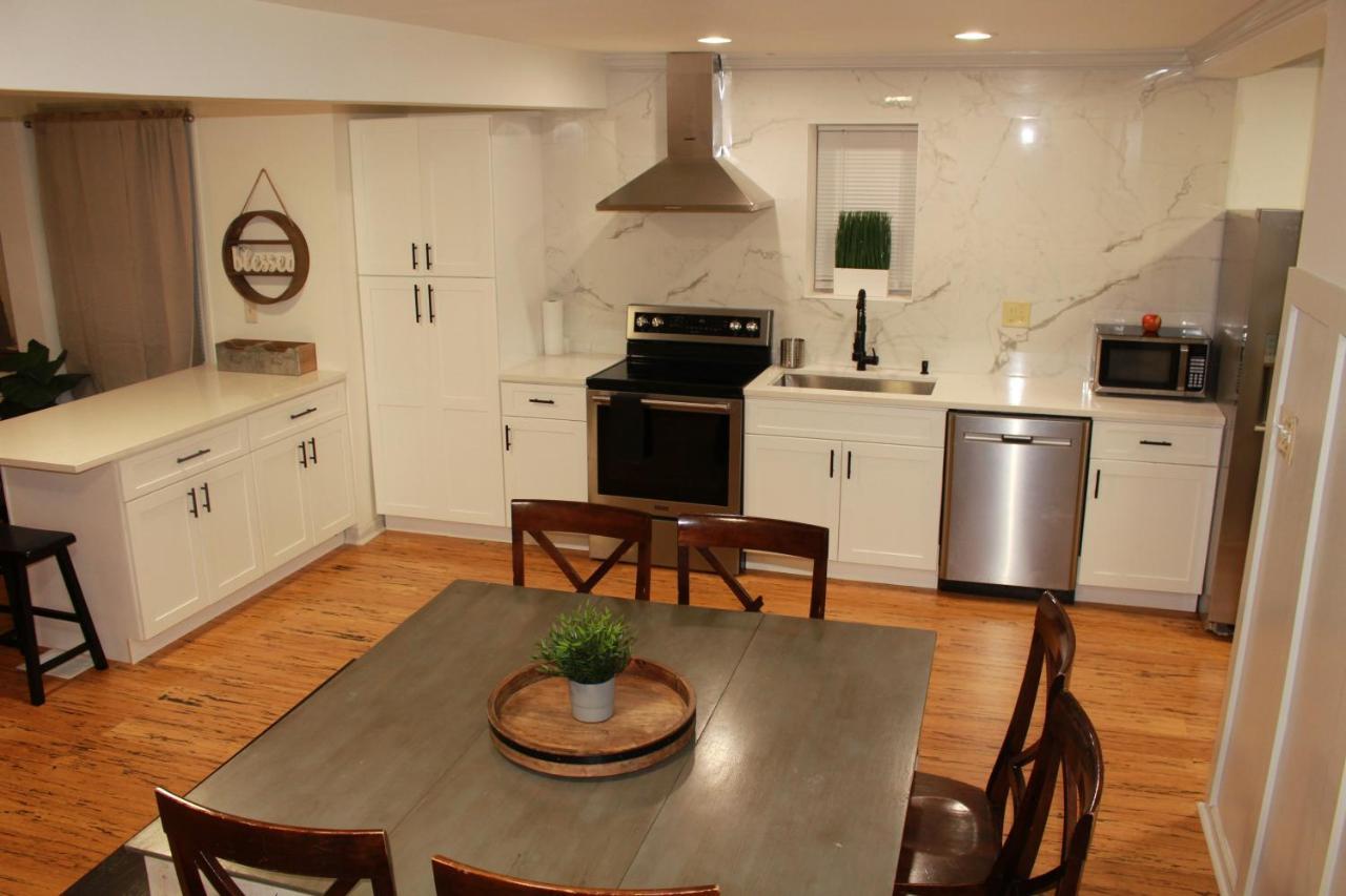 Shared Guest House With Private Rooms Atlanta Exteriör bild